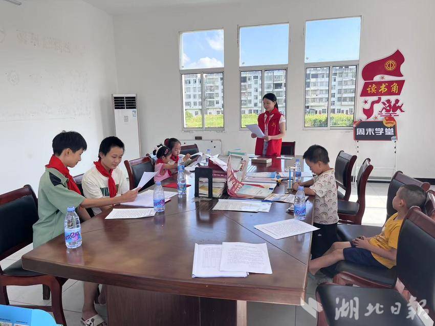 太平鎮：農家書屋播撒希望 鄉村閱讀浸潤童心(1).doc